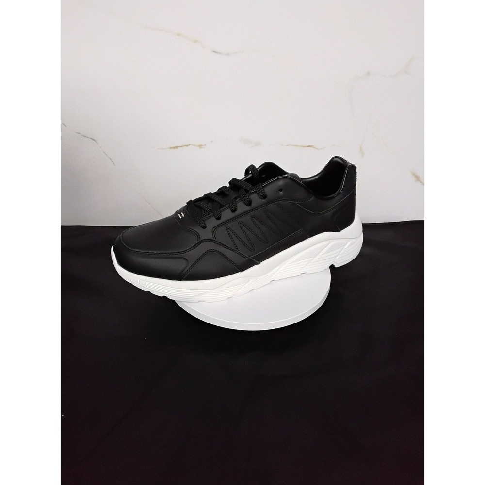 Label Go-To Low Sneaker | Size 12 Men | SL21